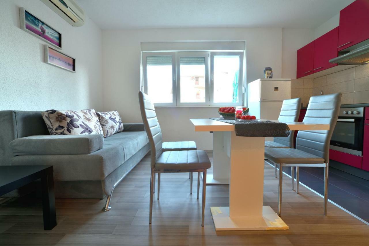 Ferienwohnung Red Rose Split Exterior foto